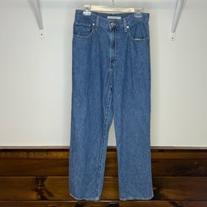 Levi’s High Waisted Straight Jeans-‎ 10